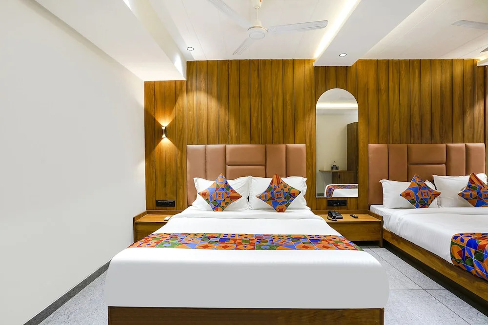 Ахмедабад: Fabhotel Ms Residency