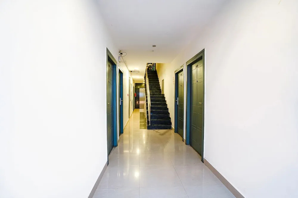Бангалор: Fabhotel Royal Sterling