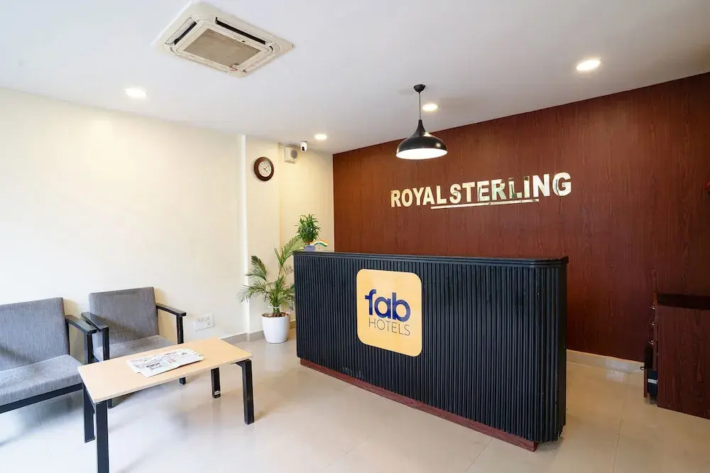 Бангалор: Fabhotel Royal Sterling