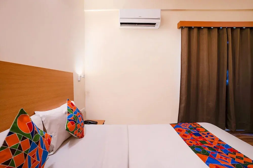 Бангалор: Fabhotel Royal Sterling