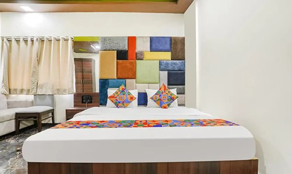 Мумбаи: Fabexpress Versova Residency