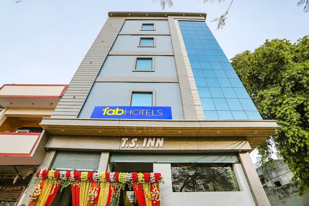 Канпур: Fabhotel Ts Inn