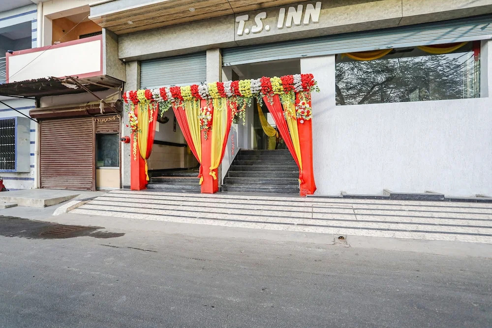Канпур: Fabhotel Ts Inn
