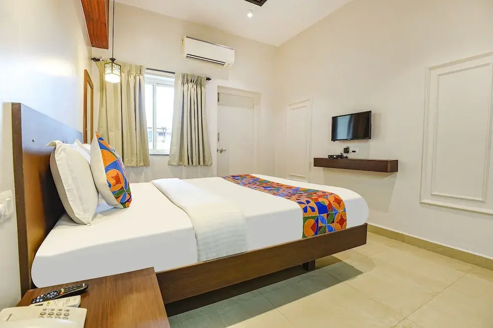 Верем: Fabhotel Swarnam, Old Goa