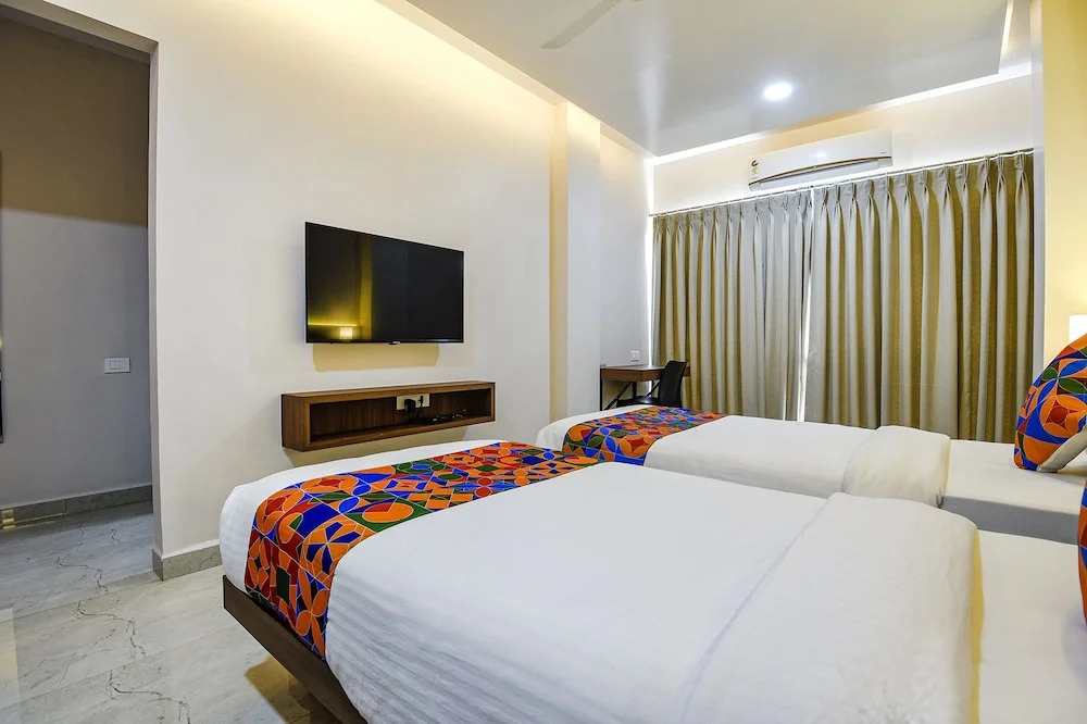 Верем: Fabhotel Swarnam, Old Goa