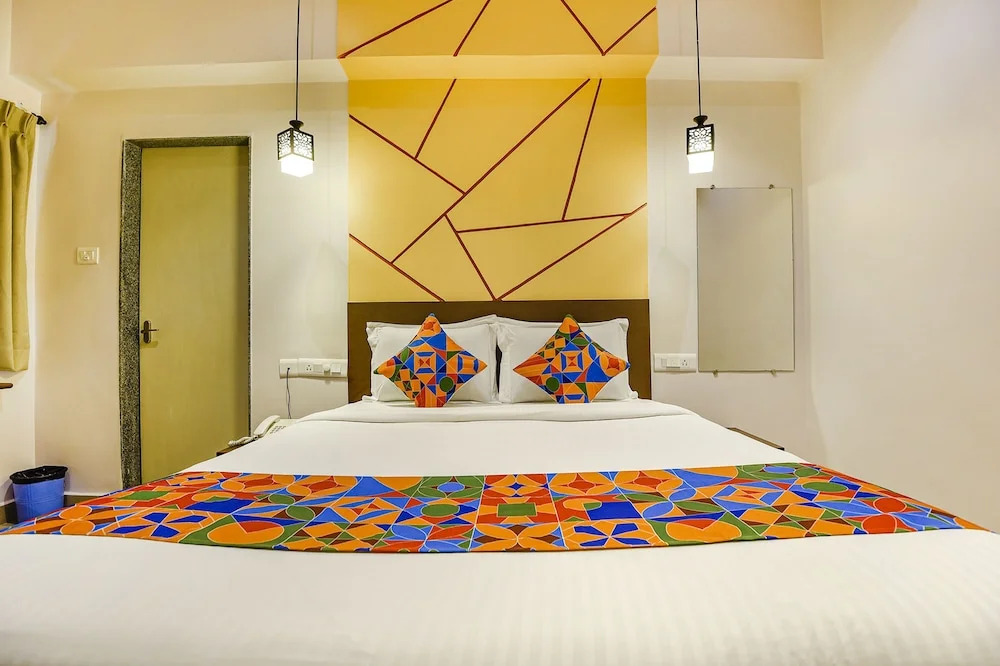 Верем: Fabhotel Swarnam, Old Goa