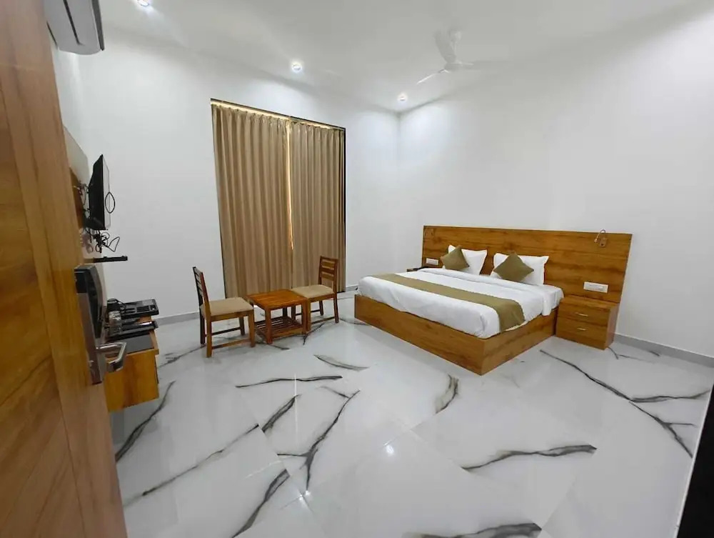 Натхдвара: Hotel RC Garh