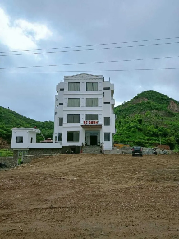 Натхдвара: Hotel RC Garh