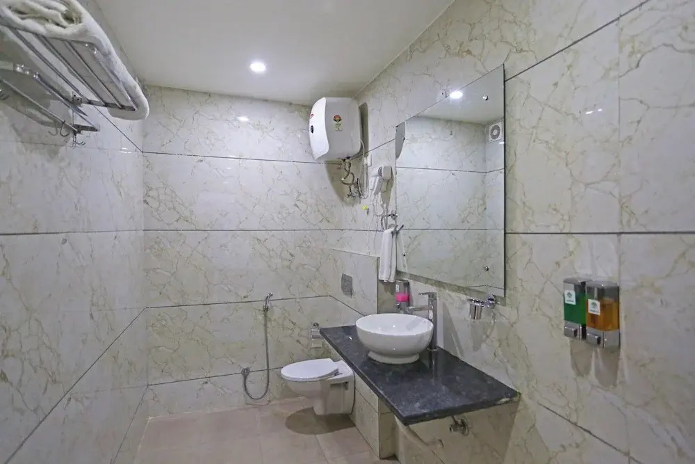 Нью-Дели: Hotel Decent Suites - Delhi Airport