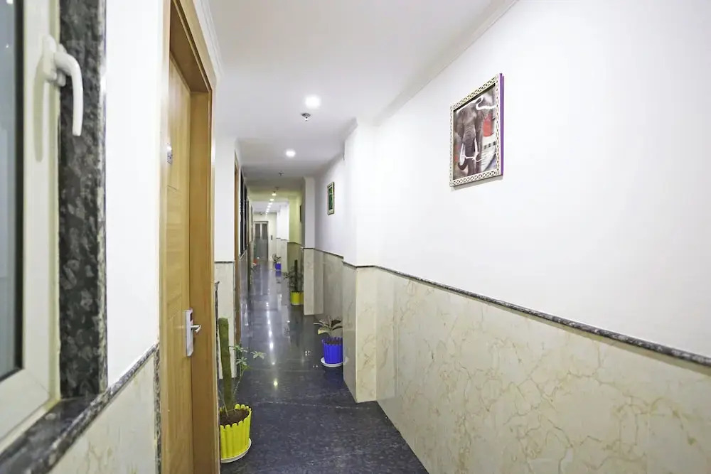 Нью-Дели: Hotel Decent Suites - Delhi Airport