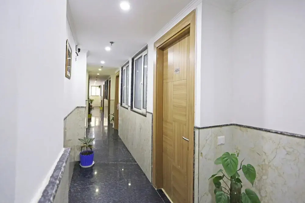 Нью-Дели: Hotel Decent Suites - Delhi Airport