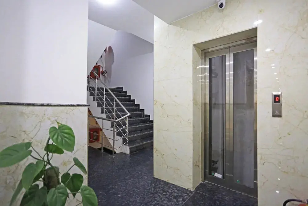 Нью-Дели: Hotel Decent Suites - Delhi Airport