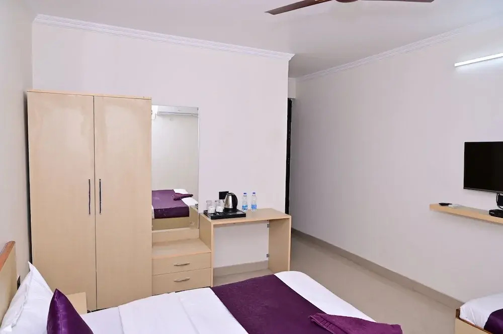 Гуруграм: Date Palm Hotel