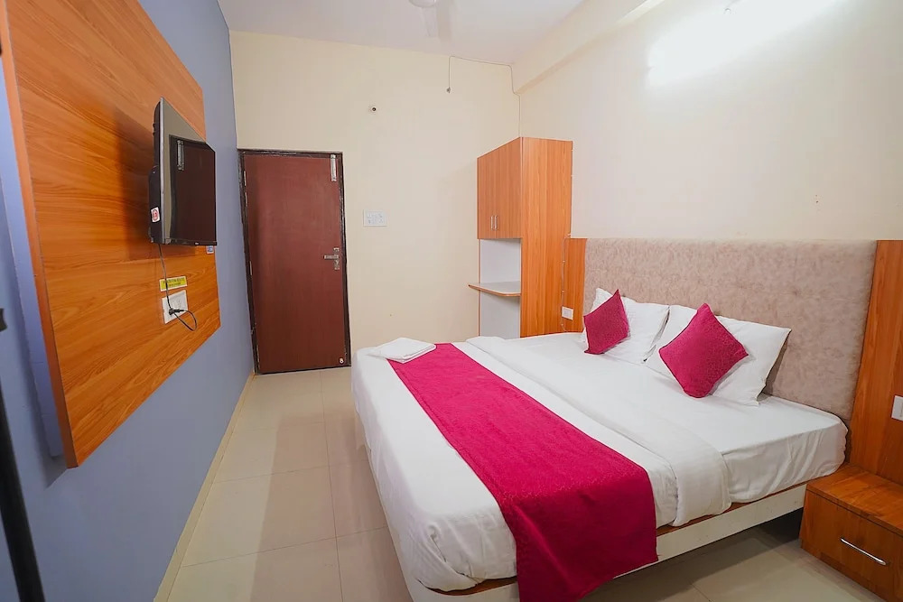 Индаур: Hotel Inspira Residency- Near Bombay Hospital