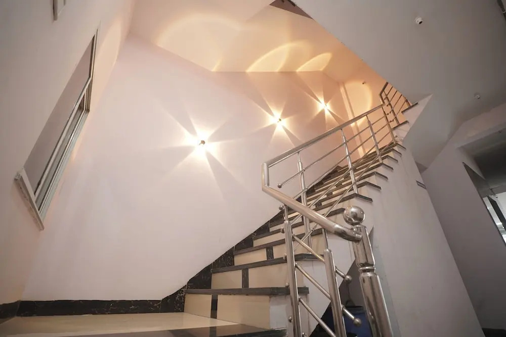 Индаур: Hotel Inspira Residency- Near Bombay Hospital