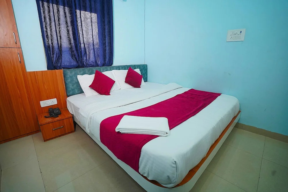 Индаур: Hotel Inspira Residency- Near Bombay Hospital