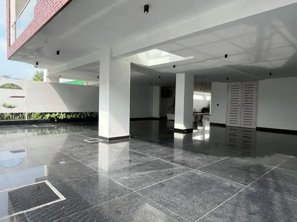 Гуруграм: Casa Feliz Golf Course Road