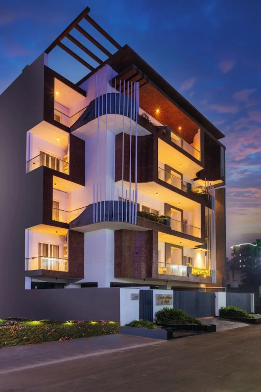 Гуруграм: Casa Feliz Golf Course Road