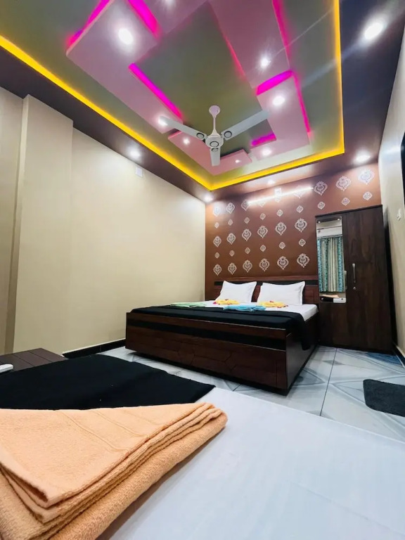 Гарудешвар: Shree keshrinandan home stay