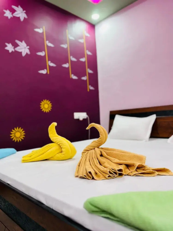 Гарудешвар: Shree keshrinandan home stay