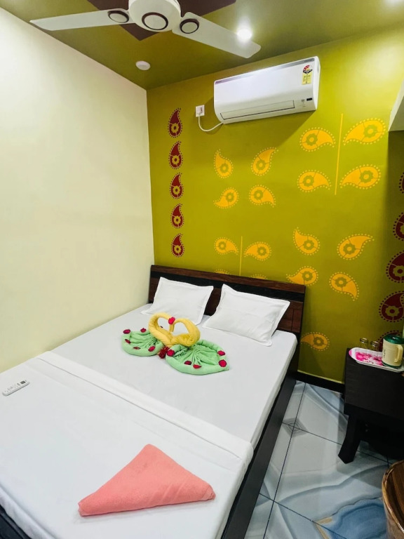Гарудешвар: Shree keshrinandan home stay