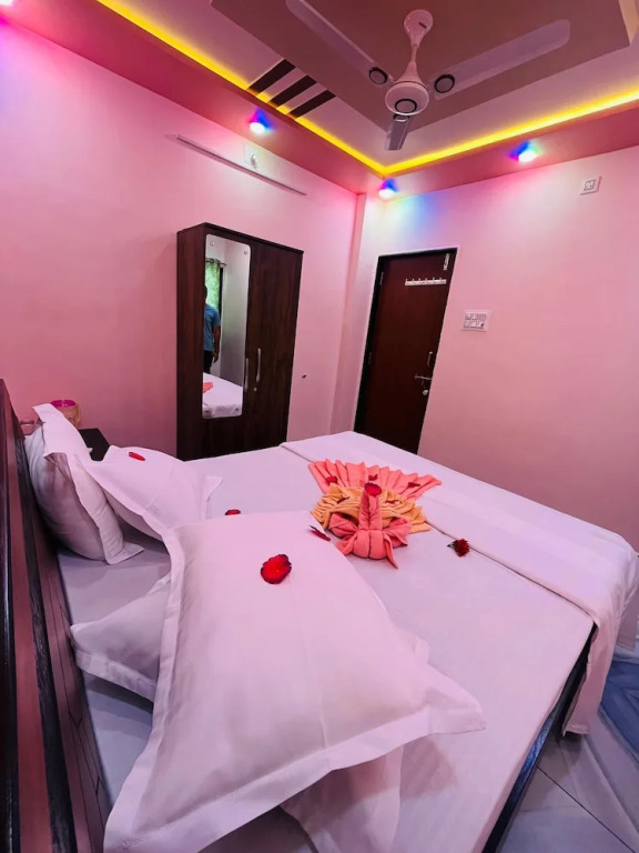 Гарудешвар: Shree keshrinandan home stay