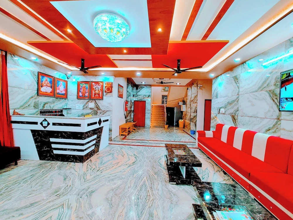 Айодхья: Hotel Shree Venkatesh Nilayam