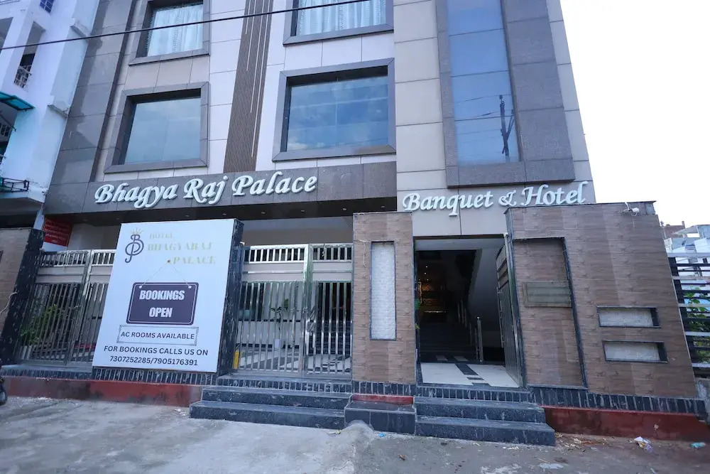 Канпур: Hotel Bhagyaraj Palace Keshavpuram