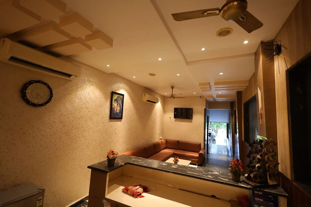 Канпур: Hotel Bhagyaraj Palace Keshavpuram