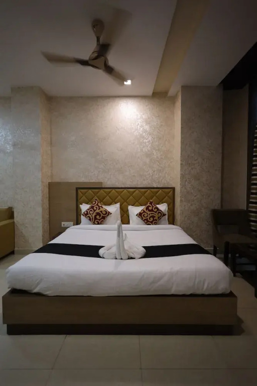 Канпур: Hotel Bhagyaraj Palace Keshavpuram