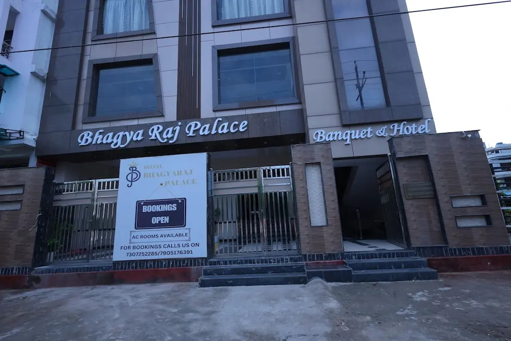 Канпур: Hotel Bhagyaraj Palace Keshavpuram