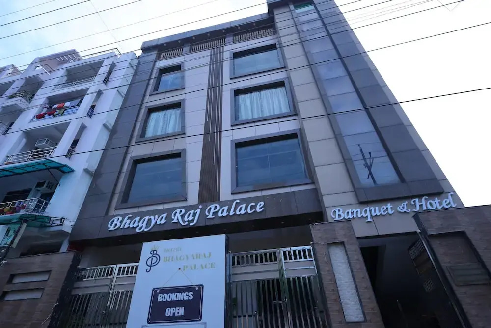 Канпур: Hotel Bhagyaraj Palace Keshavpuram