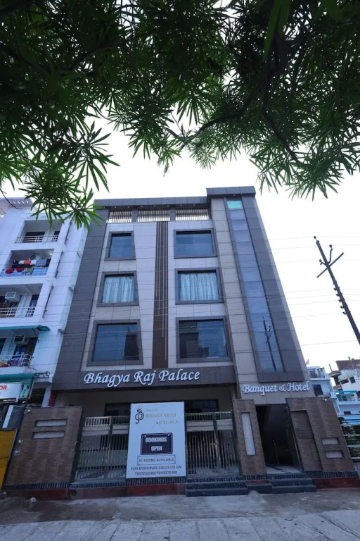 Канпур: Hotel Bhagyaraj Palace Keshavpuram