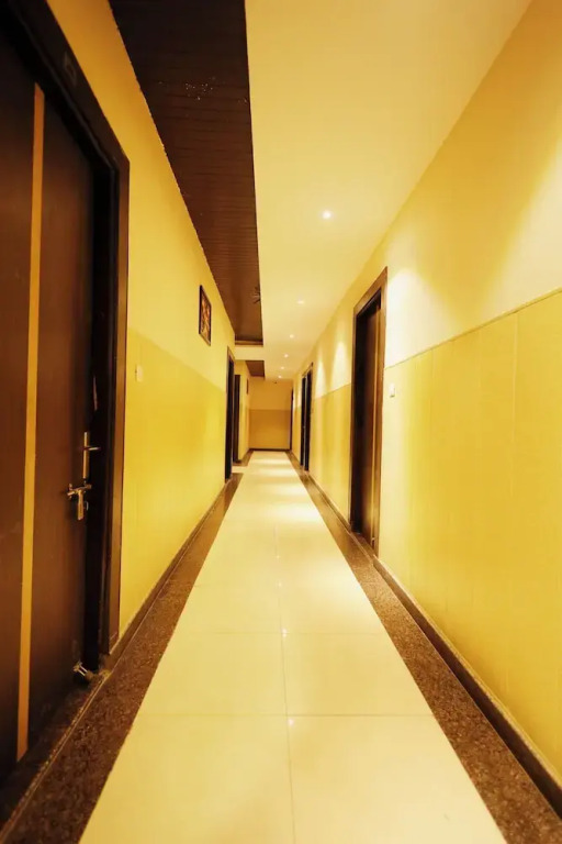 Канпур: Hotel Bhagyaraj Palace Keshavpuram