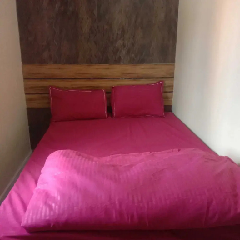 Колката: Duniya Guest House Kasba