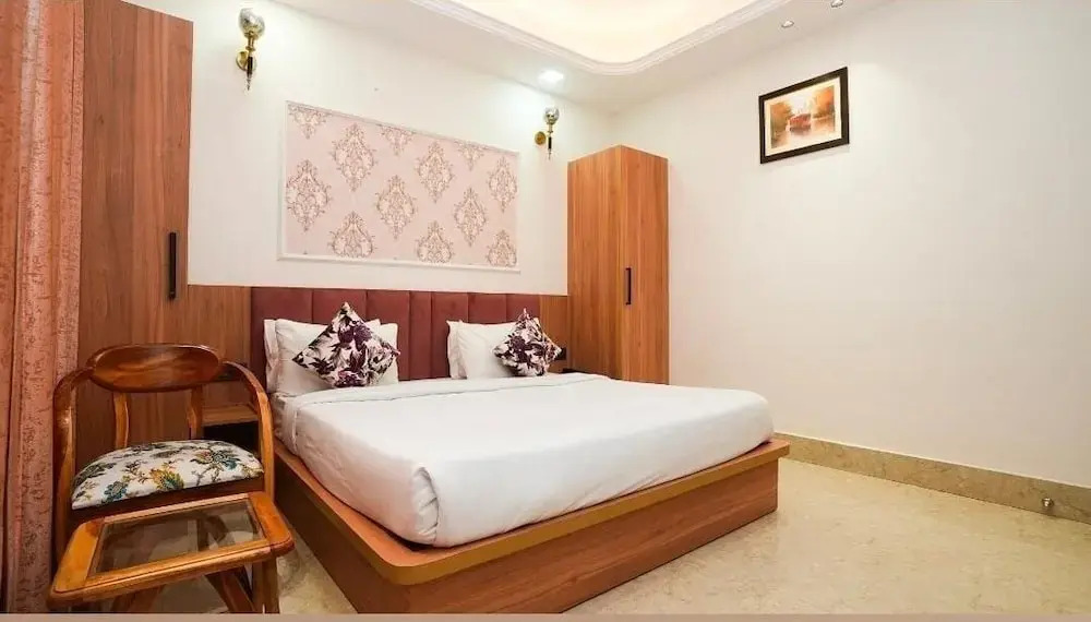 Гуруграм: Orsom Stays & Suites Golf Course Gurgaon