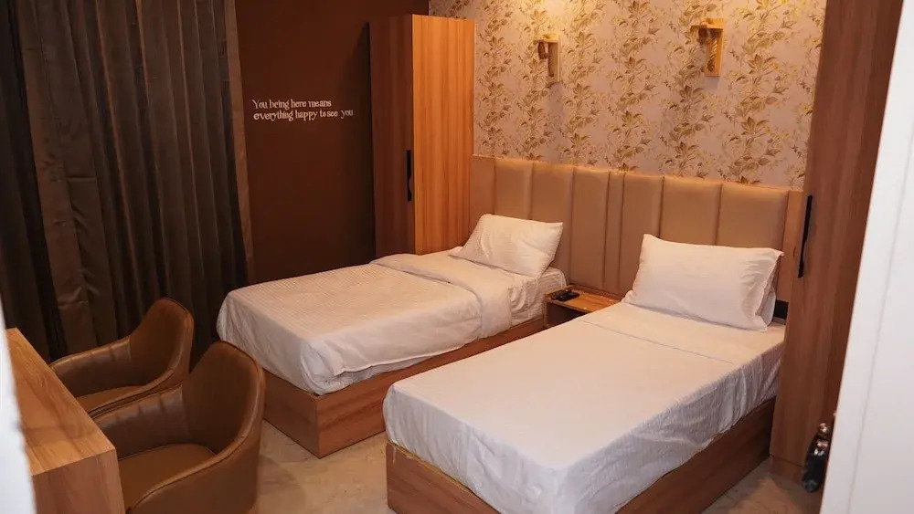 Гуруграм: Orsom Stays & Suites Golf Course Gurgaon