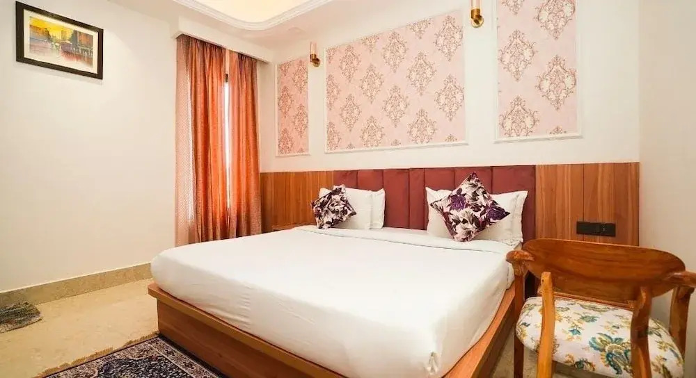 Гуруграм: Orsom Stays & Suites Golf Course Gurgaon