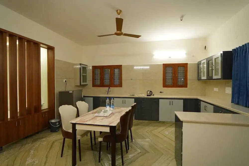 Тирупати: Trimukha homestay