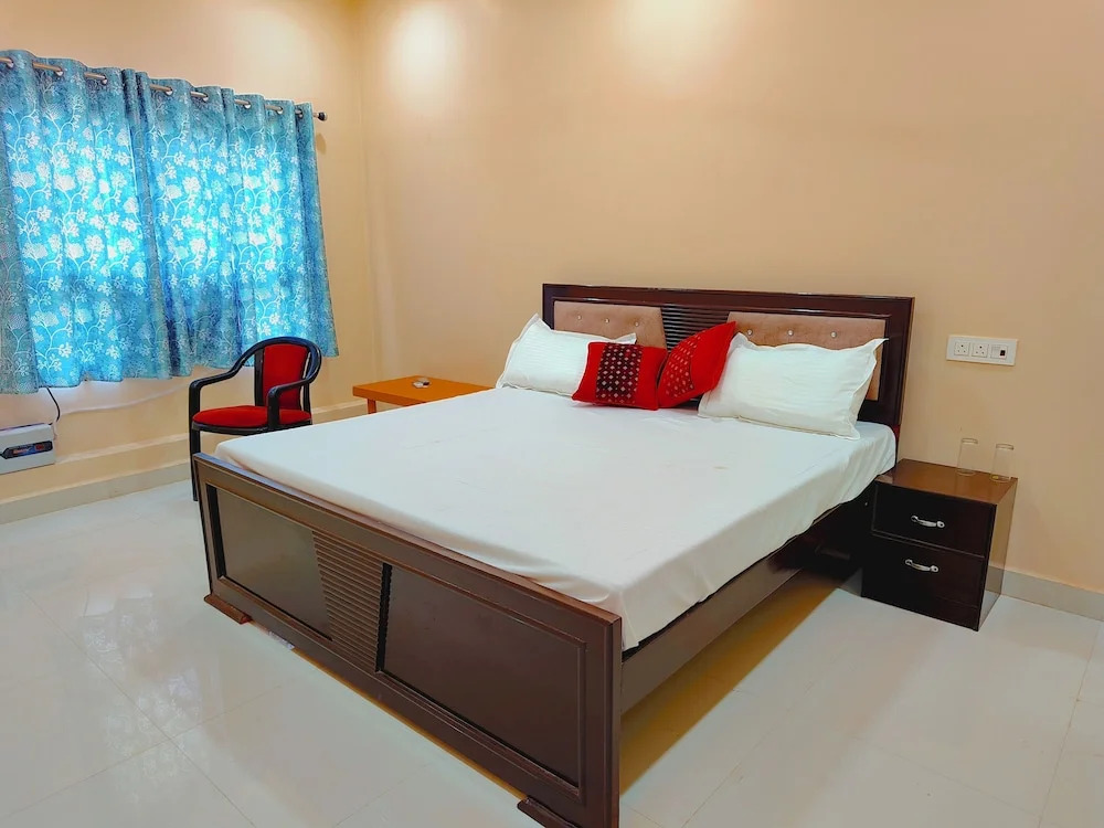 Айодхья: Saryu Lodge