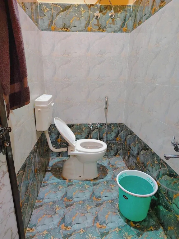 Айодхья: Saryu Lodge