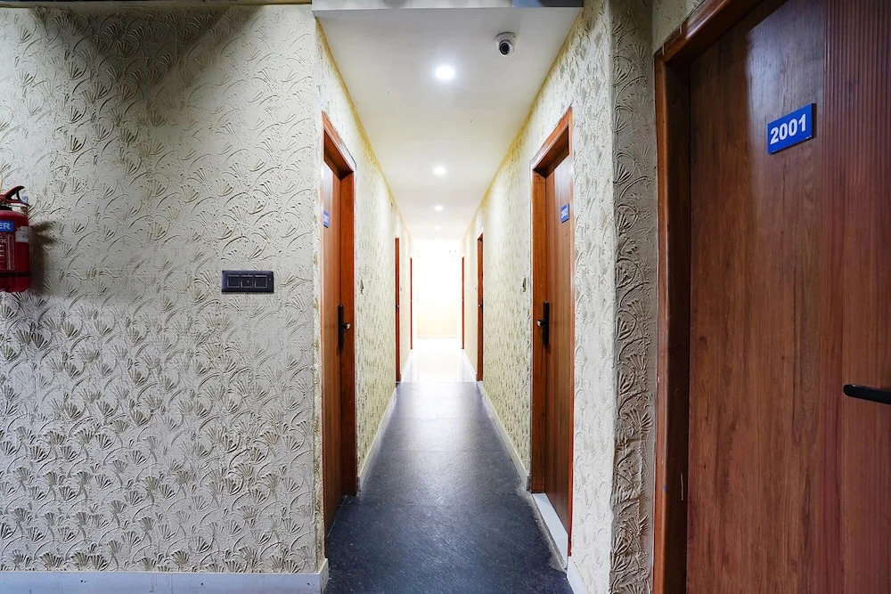 Fabhotel Nk Comforts — фото 4