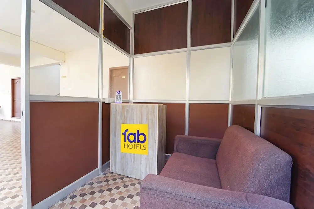 Коимбатур: Fabexpress Aarudra’S Residency