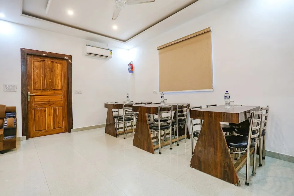 Вриндаван: Fabhotel Sangita Dham
