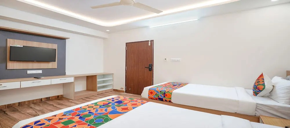 Бангалор: Fabhotel Redmoon Suites