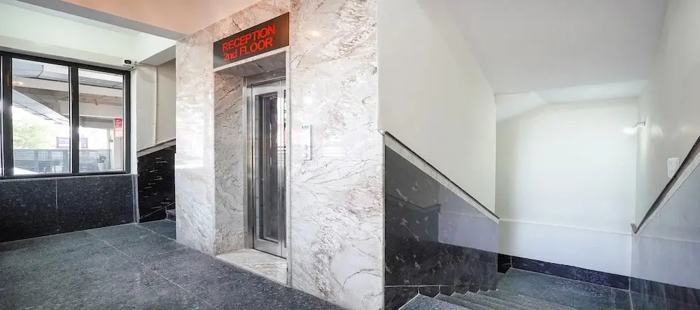 Бангалор: Fabhotel Redmoon Suites