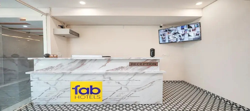 Бангалор: Fabhotel Redmoon Suites