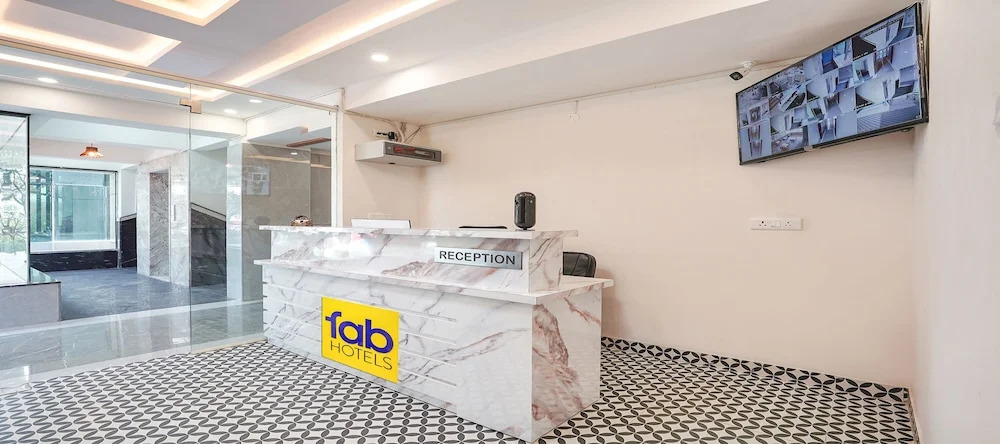 Бангалор: Fabhotel Redmoon Suites