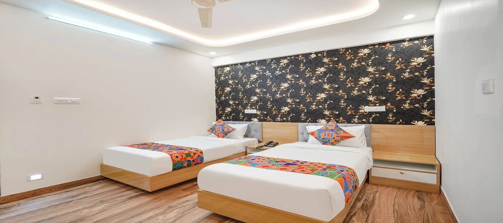 Бангалор: Fabhotel Redmoon Suites