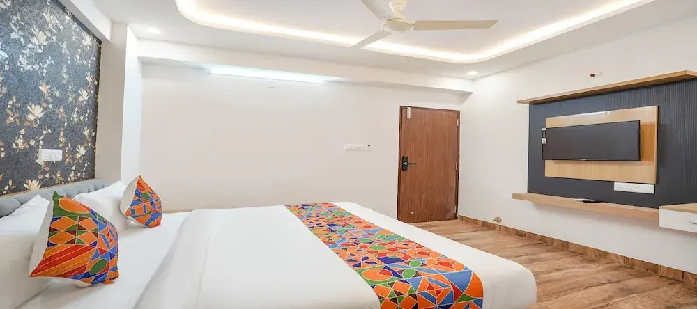 Бангалор: Fabhotel Redmoon Suites